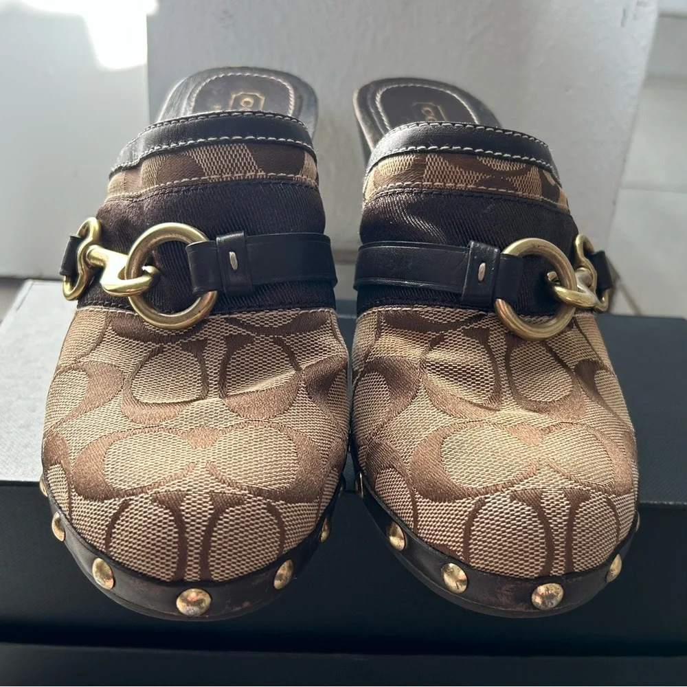 Coach clogs Size 7.5 - Picture 2 of 13